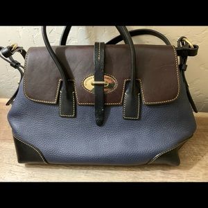 Used Dooney & Bourke purse